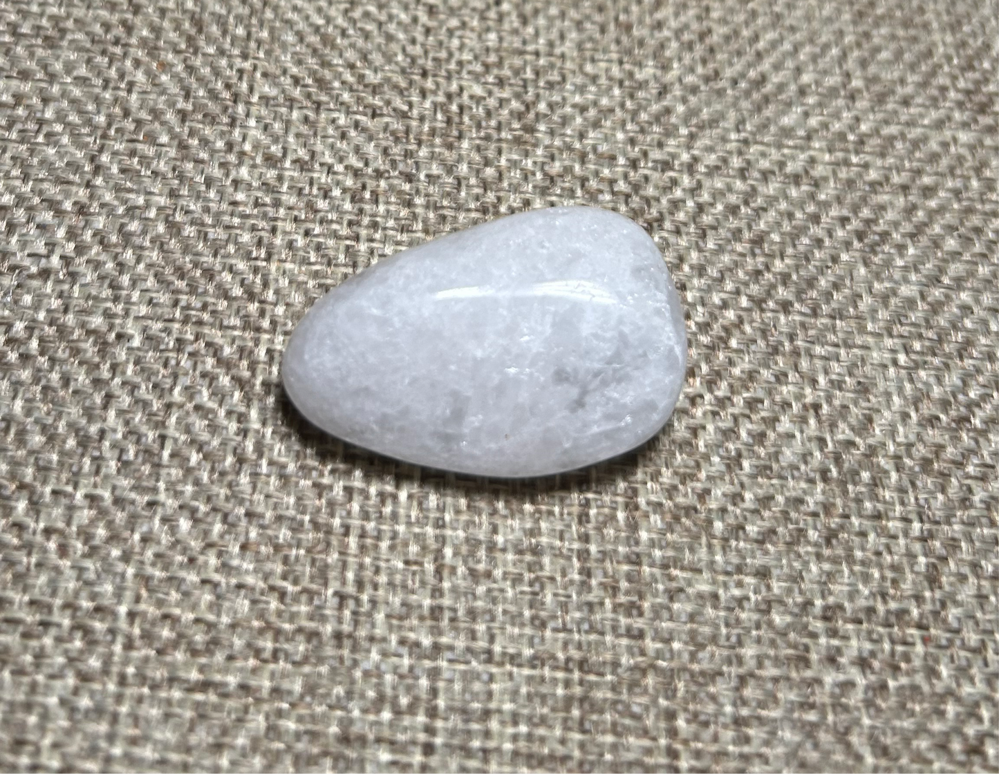 Milky Quartz Tumble Stone – Calming Energy & Emotional Balance